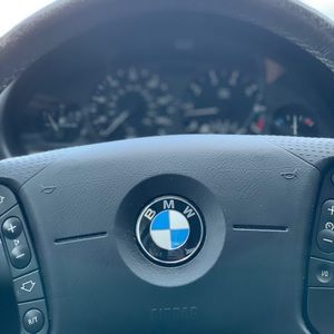 Meet your Posher, Maikel